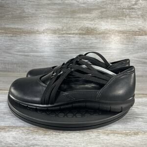 Ecco Women’s Babett Criss Cross Black Leather Mary Jane Flats Size EU 39 US 8.5